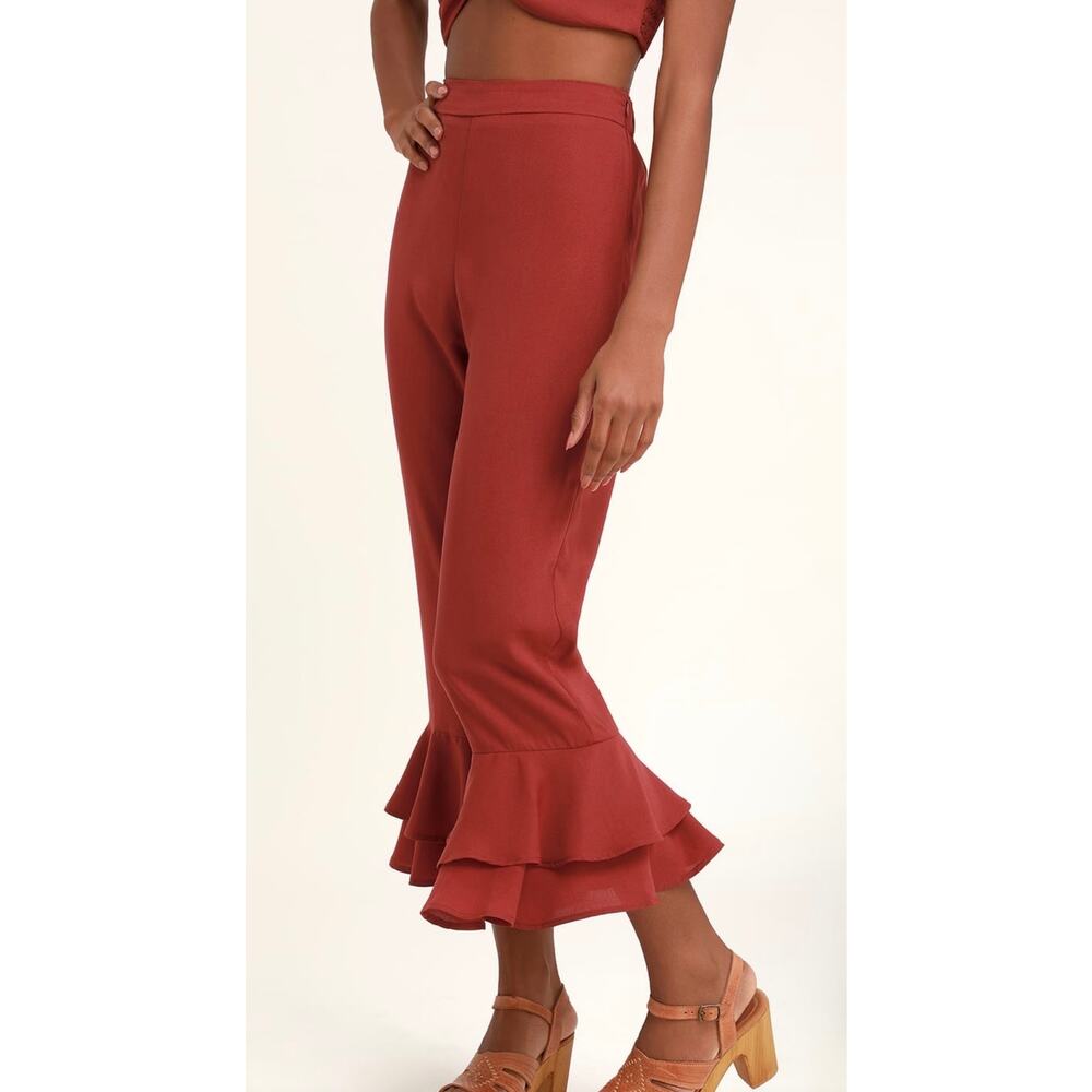 LULU'S‎ Everyday I'm Rufflin' Rust Red Cropped Ruffle Hem Pants size Small - Picture 5 of 8
